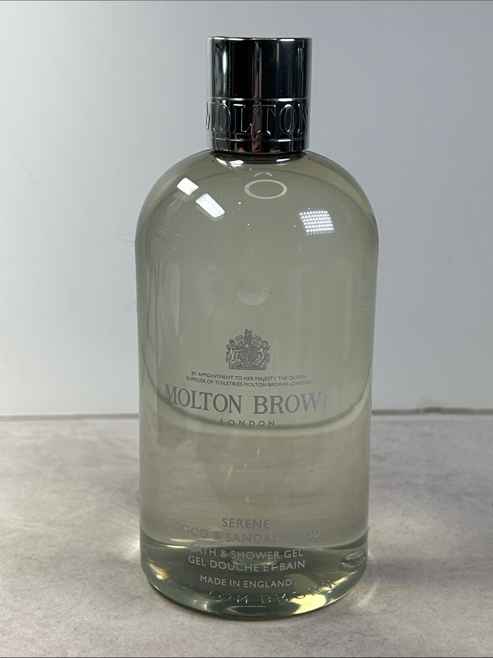 Molton Brown Serene - Coco & Sandalwood
 Bath & Shower Gel 10 fl oz